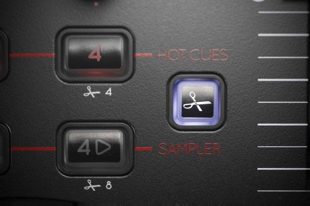 Reloop Terminal 4 Mix DJ Controller Review (13)