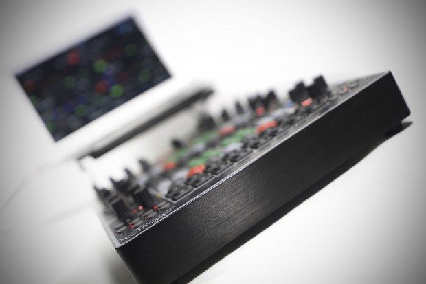 Glanzmann 4tracktrigger DJ MIDI Controller Traktor (7)