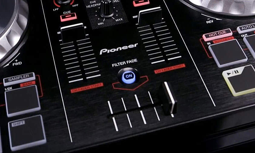 Pioneer DDJ-SB Serato DJ Intro controller (4)