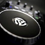 Numark IDJ Pro iOS iPad DJ Controller (5)