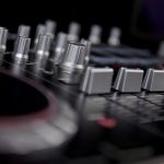 Numark Mixtrack pro II dj controller review (6)