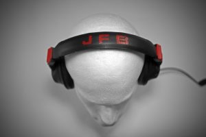 GermanMAESTRO GMP 8.35 D JFB DJ Headphones review (15)