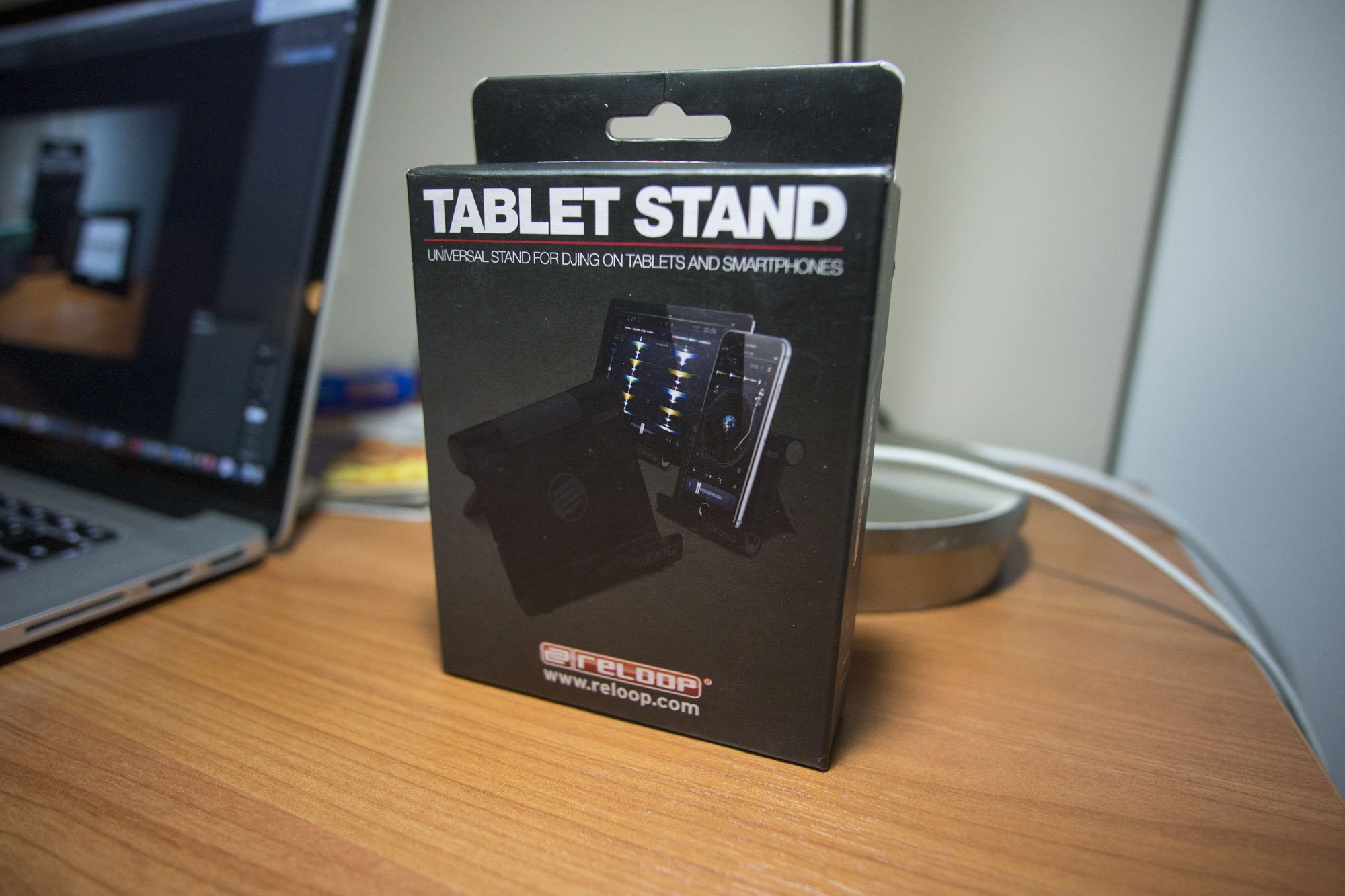 Reloop Tablet Stand (10)