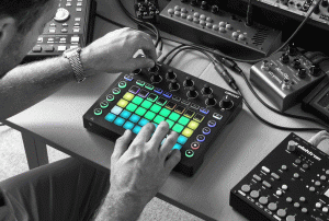 Novation circuit (5)
