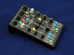 Faderfox Micromodul DJ4 (3)