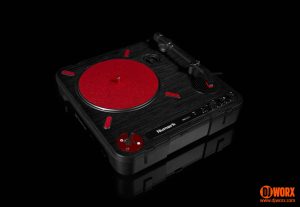 Numark PT01 Scratch portablist portable turntable review (13)