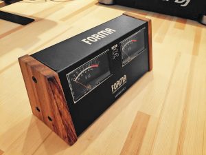 hayakumo forma vu meters wooden sides (3)