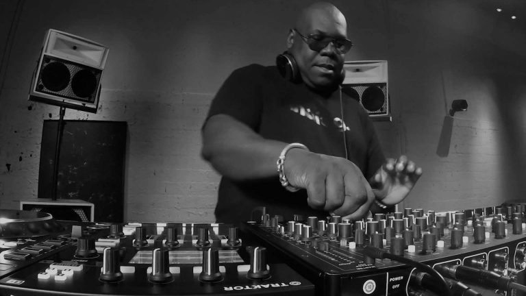 VIDEO: How to Carl Cox with a PLAYdifferently Model 1