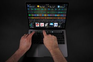 djay Pro 2 for Mac algoriddim (3)