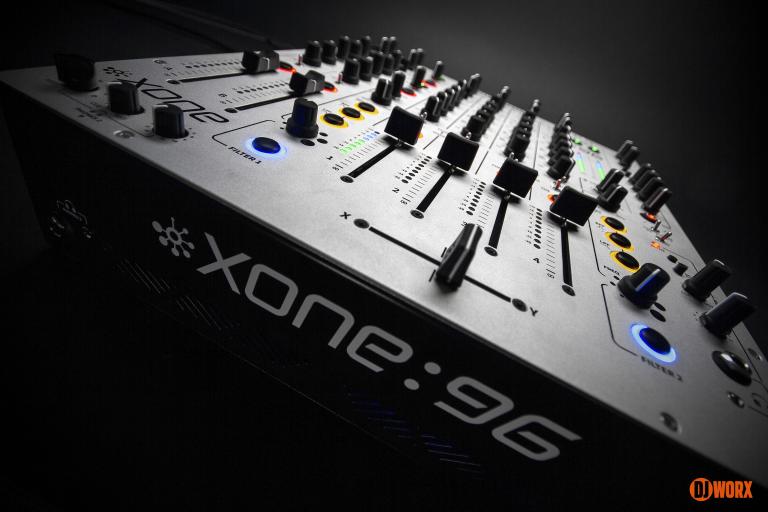 HANDS-ON: Allen & Heath Xone:96 production sample 1 Allen & Heath Xone:96 mixer review first look preview (1)
