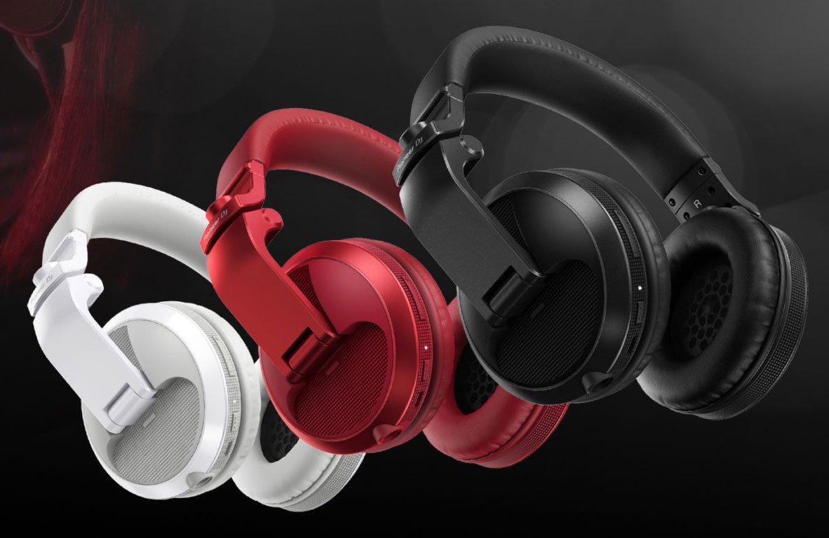 Pioneer DJ + Bluetooth = HDJ-X5BT headphones