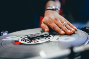 MWM Phase wireless DVS delayed