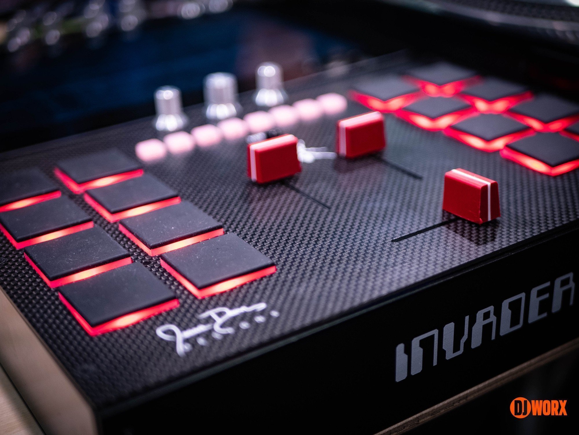 That Thud Rumble mixer with the screen gets a name — The Invader 