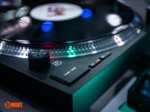 NAMM 2019 Technics sl 1200 1210 mk7 turntable (6)