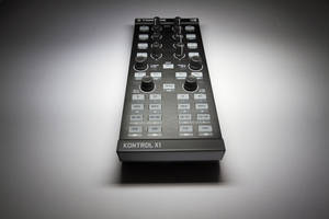 Native Instruments Traktor Kontrol X1 (5)