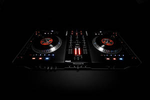 Numark NS7 Serato controller (23)