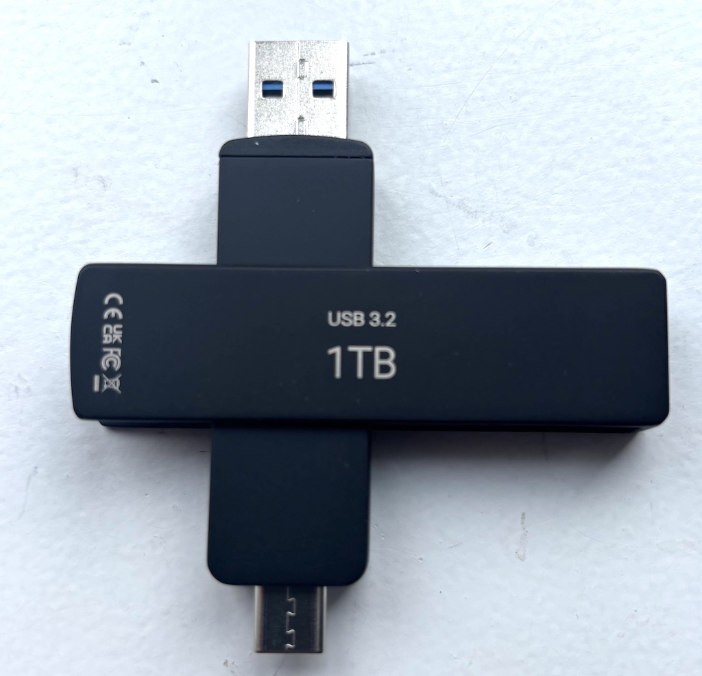PNY Duo Link 1TB USB review - double dongle delight 4 PNY Duo Link Review 005